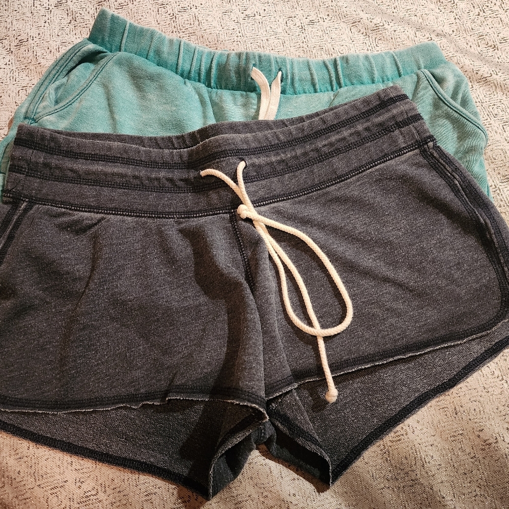 2 Pairs of Lounge Shorts